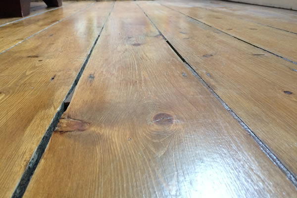 Draughtex Floorboard Gap Filler